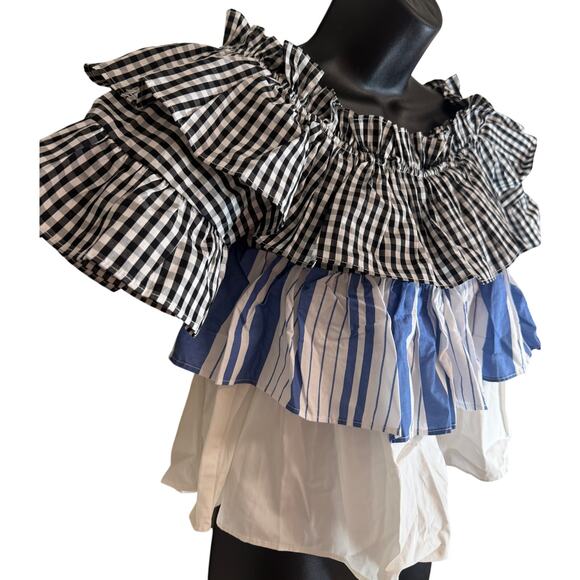 Romeo + Juliet Couture Ruffle Off Shoulder Top Gingham Stripe Tiered Blouse M - Picture 3 of 9